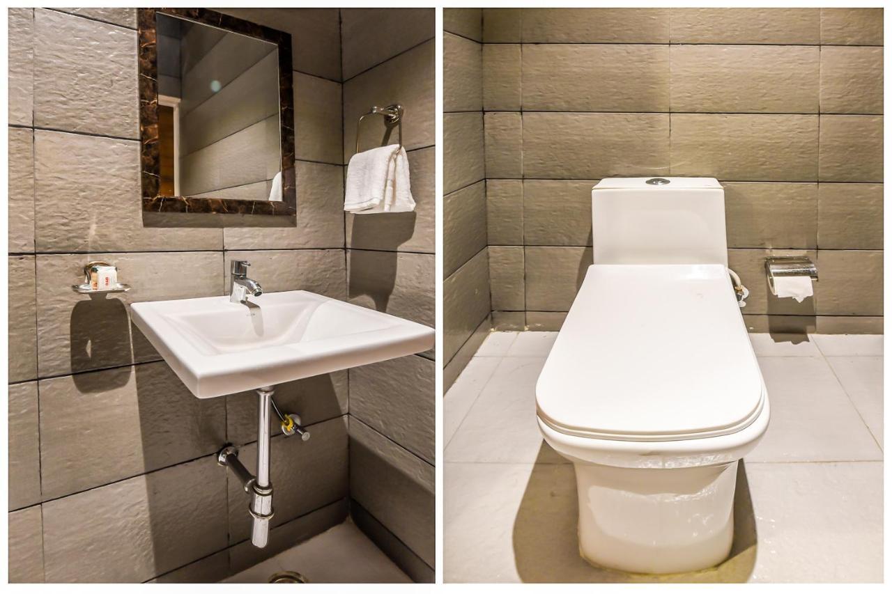 Hotel Capital O 19133 Oak Tree Nowe Delhi Zewnętrze zdjęcie