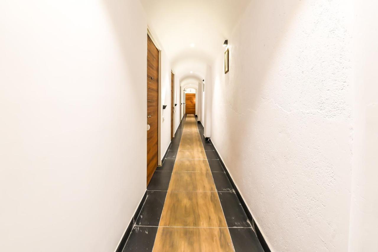 Hotel Capital O 19133 Oak Tree Nowe Delhi Zewnętrze zdjęcie