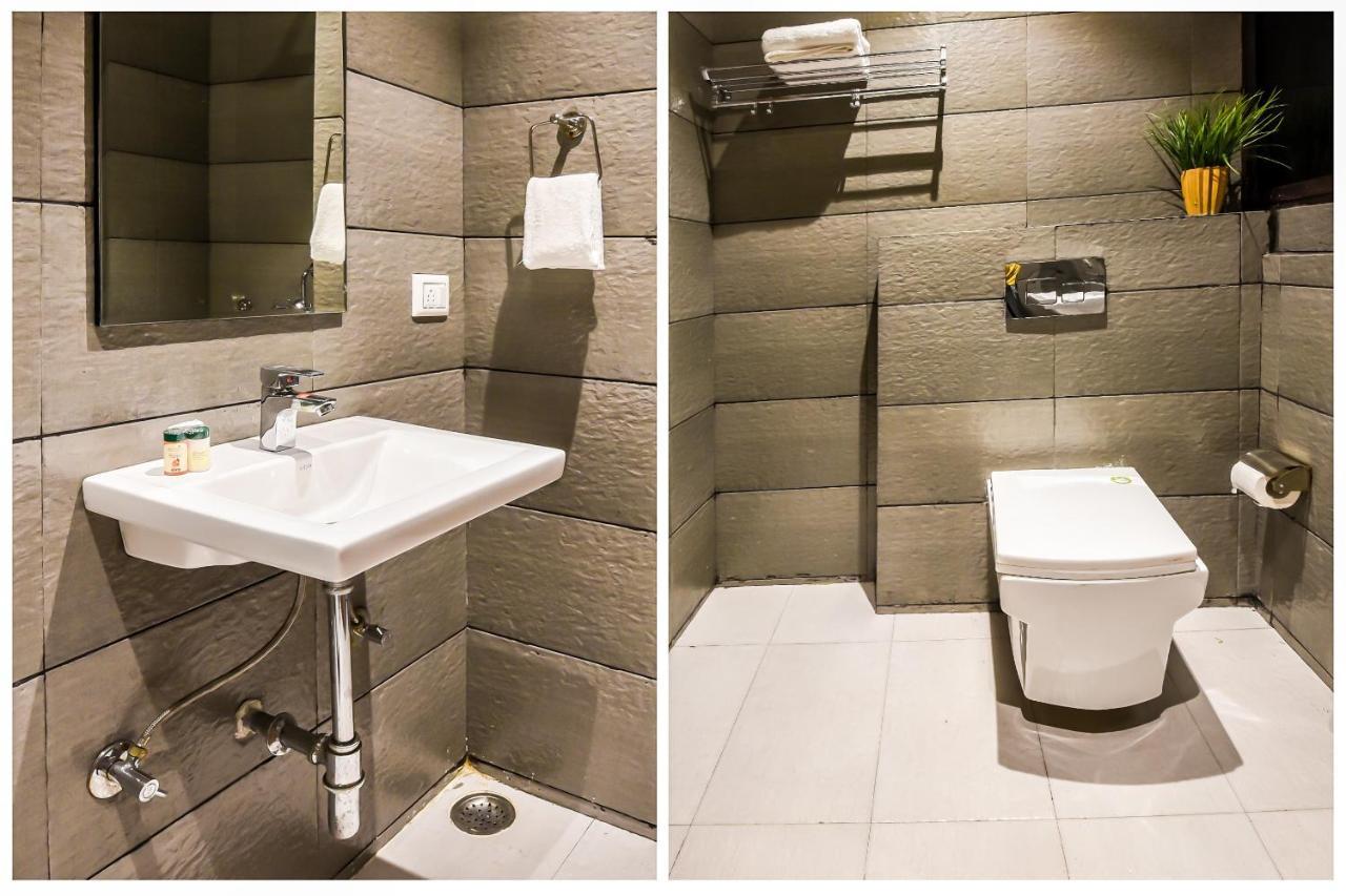 Hotel Capital O 19133 Oak Tree Nowe Delhi Zewnętrze zdjęcie